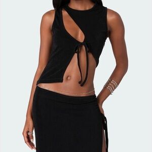 Edikted NWT goldie Assymetric cut out Stylish Black Sleeveless Top size medium
